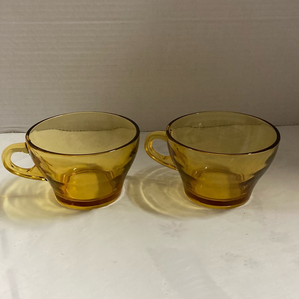 Vintage Italian Vitrosax Amber Glass Coffee Tea Mugs Cups 1970’s  Lot of 2